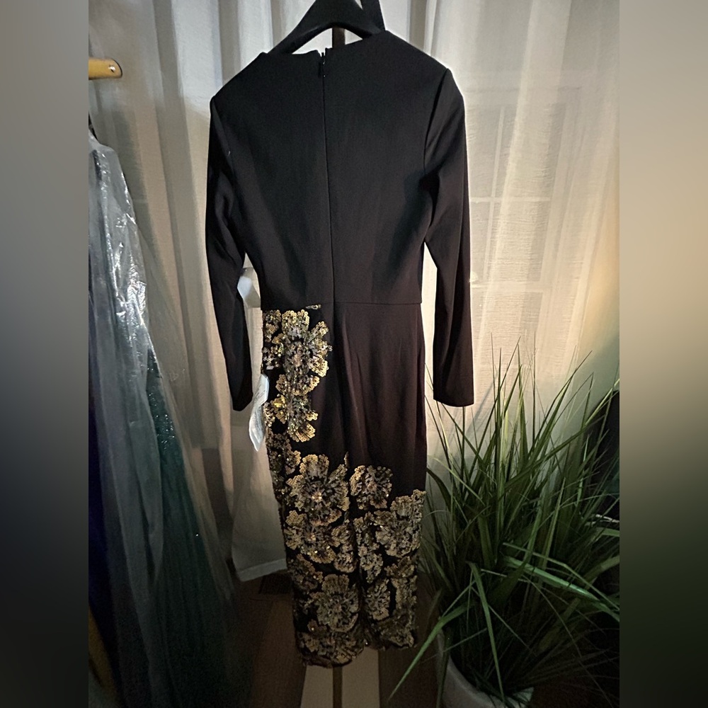 Dress the Population Mara Sequin Long Sleeve Midi Dress - Picture 4 of 6